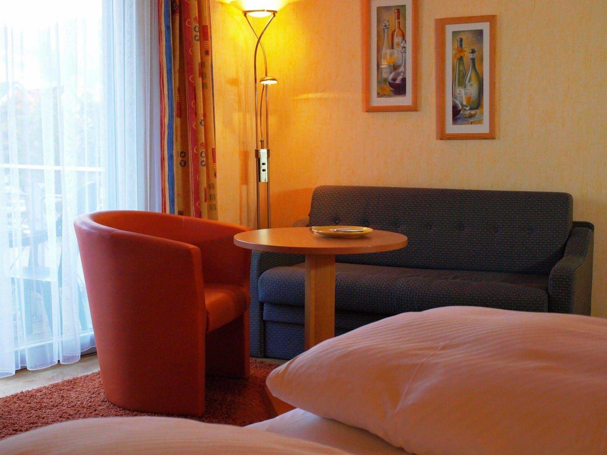 Hotel Waldblick Schenkenzell エクステリア 写真