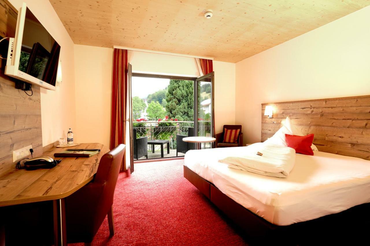 Hotel Waldblick Schenkenzell エクステリア 写真
